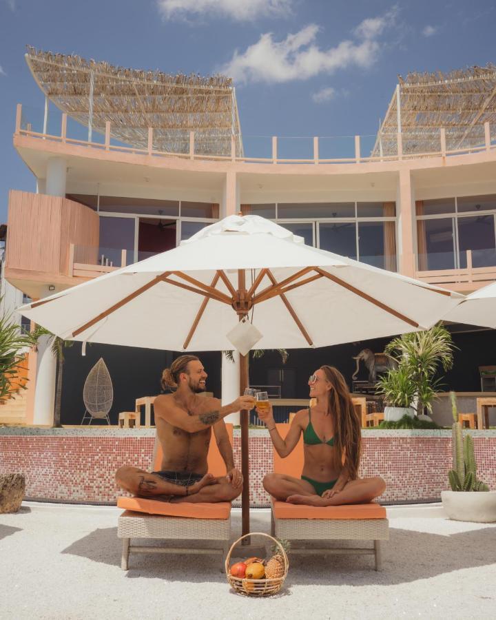 Belika Beach Club Dikwella Exterior foto