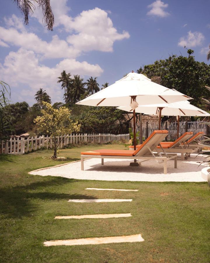 Belika Beach Club Dikwella Exterior foto